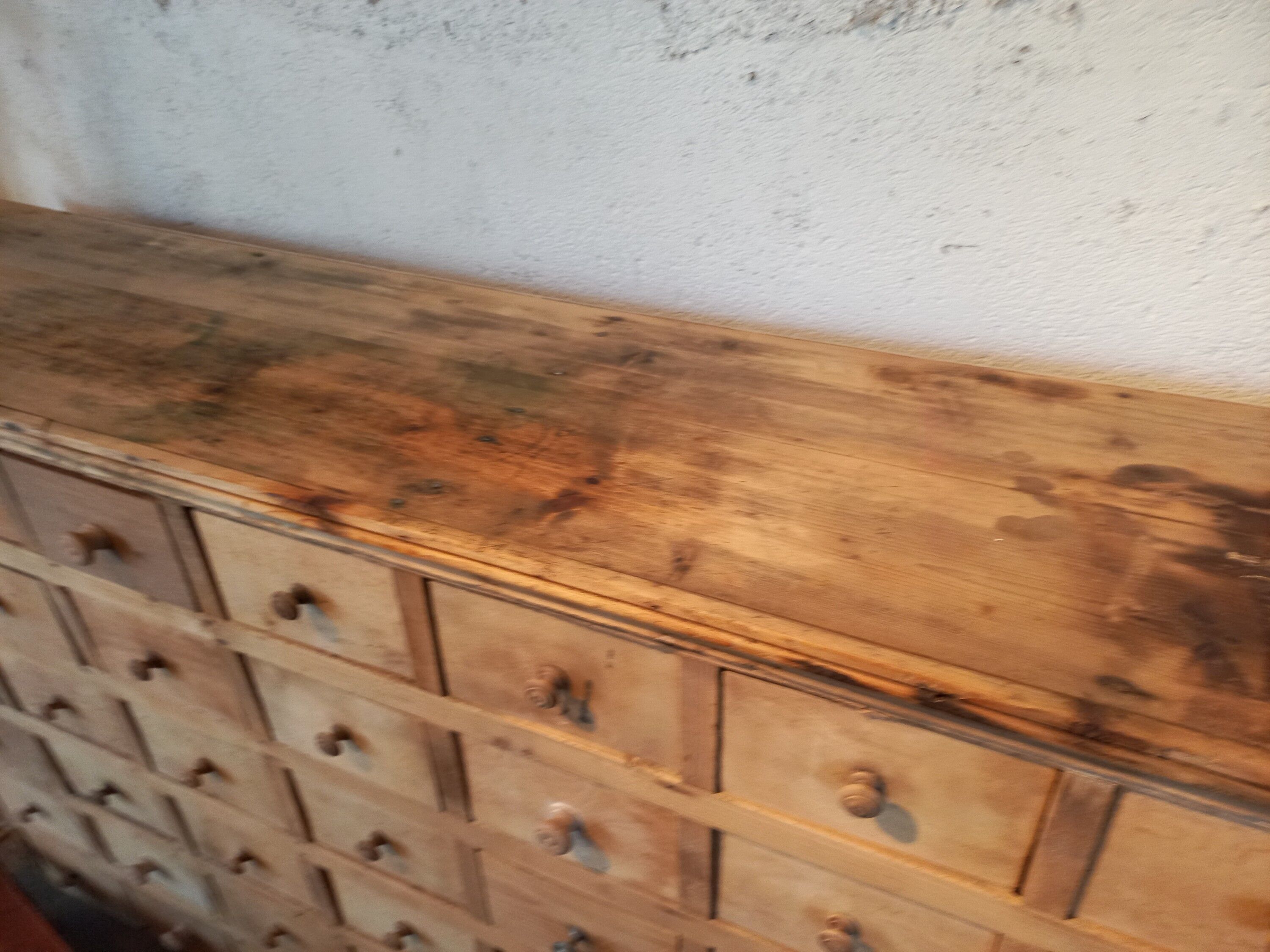 Trade cabinet with drawers