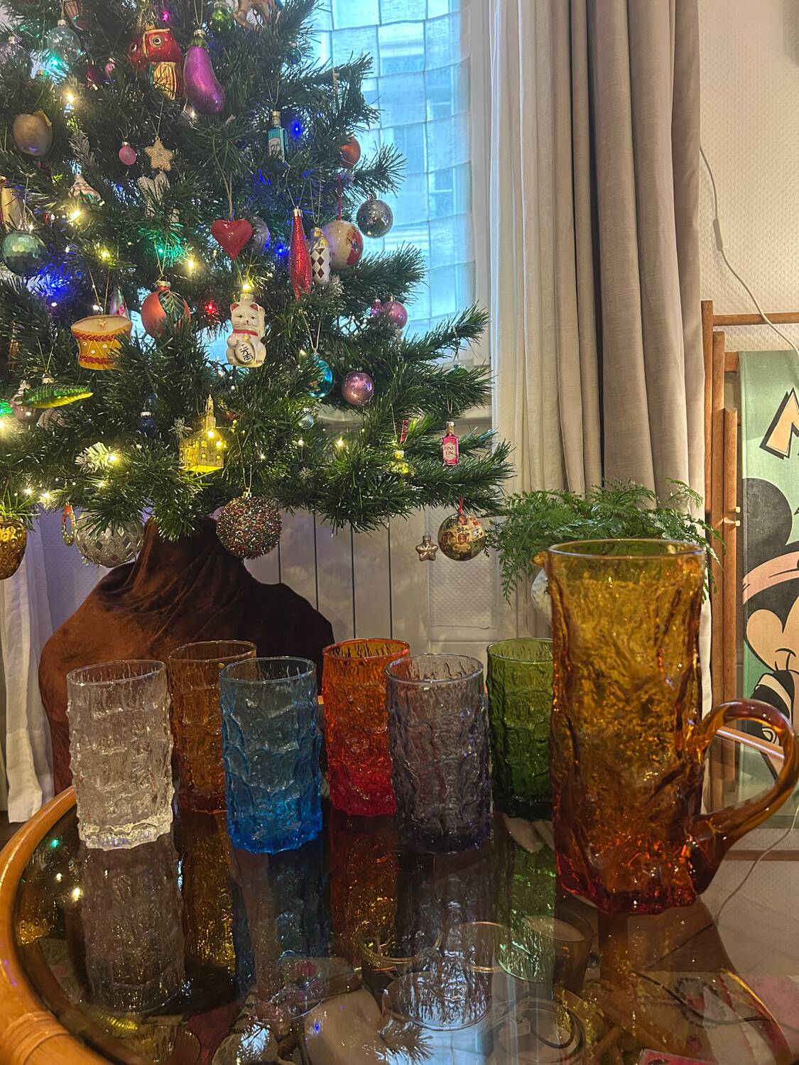 Set of 6 glasses and a carafe by Geoffrey Baxter