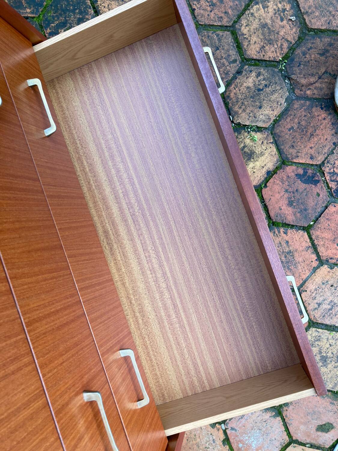 Vintage 1960s chest of drawers