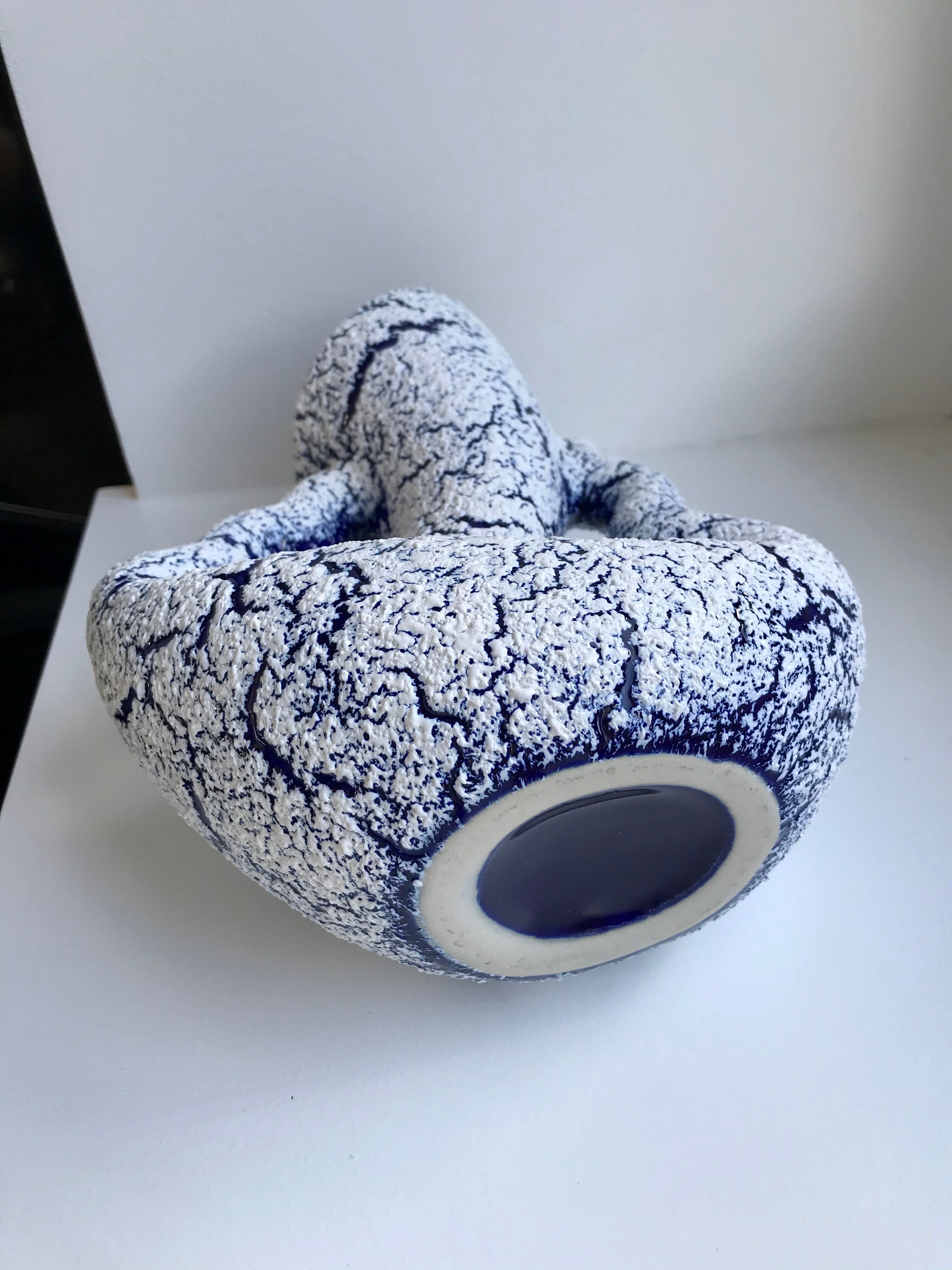 Vase design fat lava blue 70s