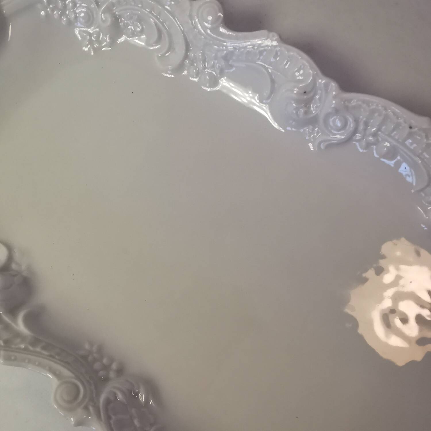 Large fish dish signed cm limoges cream / beige