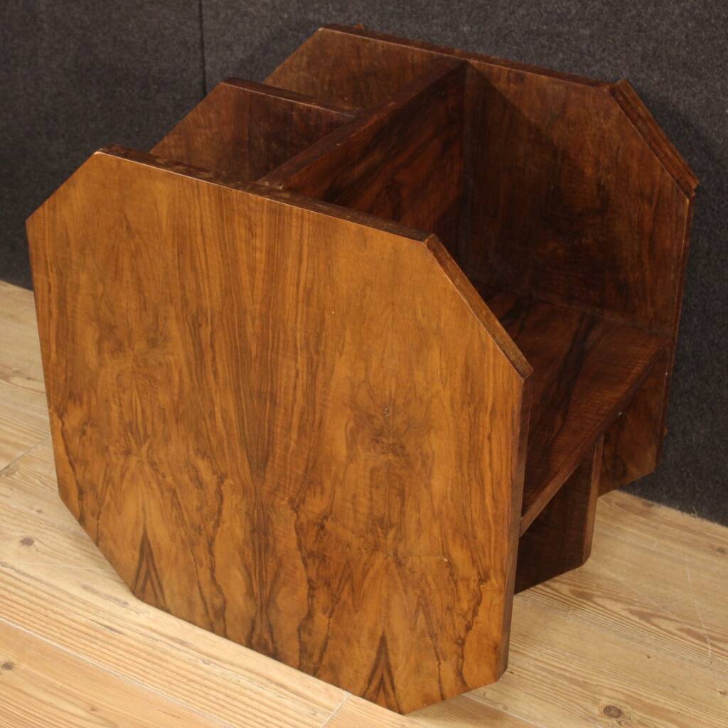 Italian design coffee table from the 20th century