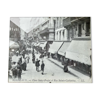 Bordeaux "Place Saint Projet" Black and White