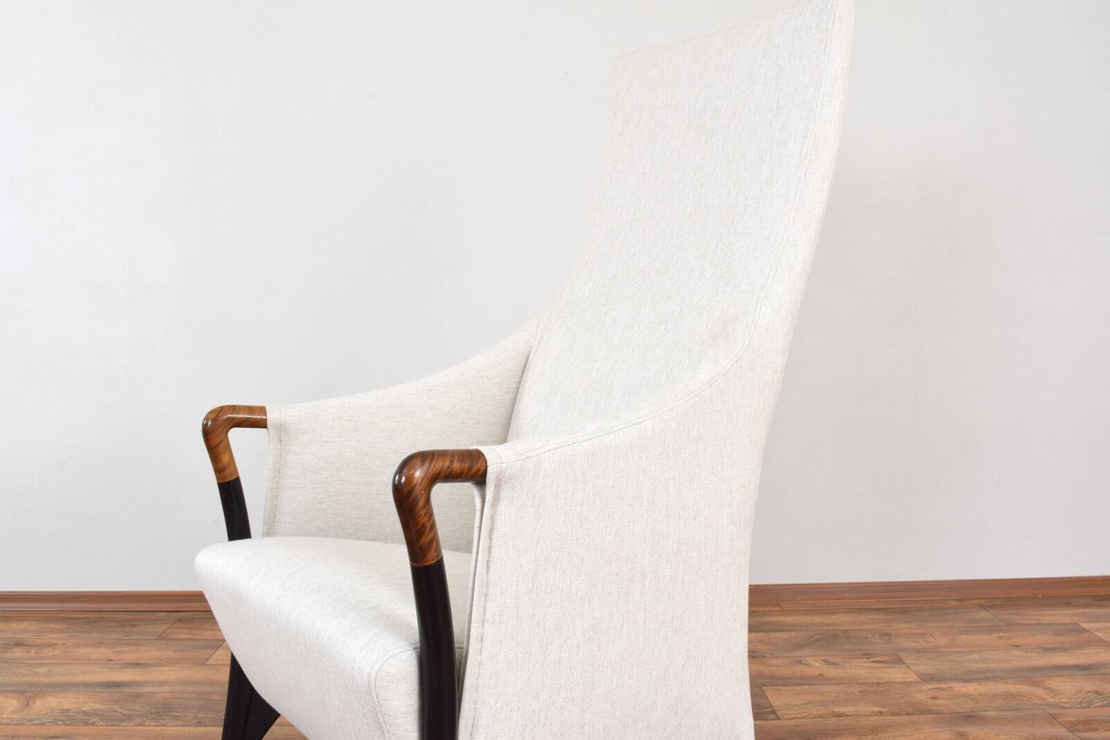 Italian Lounge Chair Progetti by Umberto Asnago for Giorgetti, 1970s.