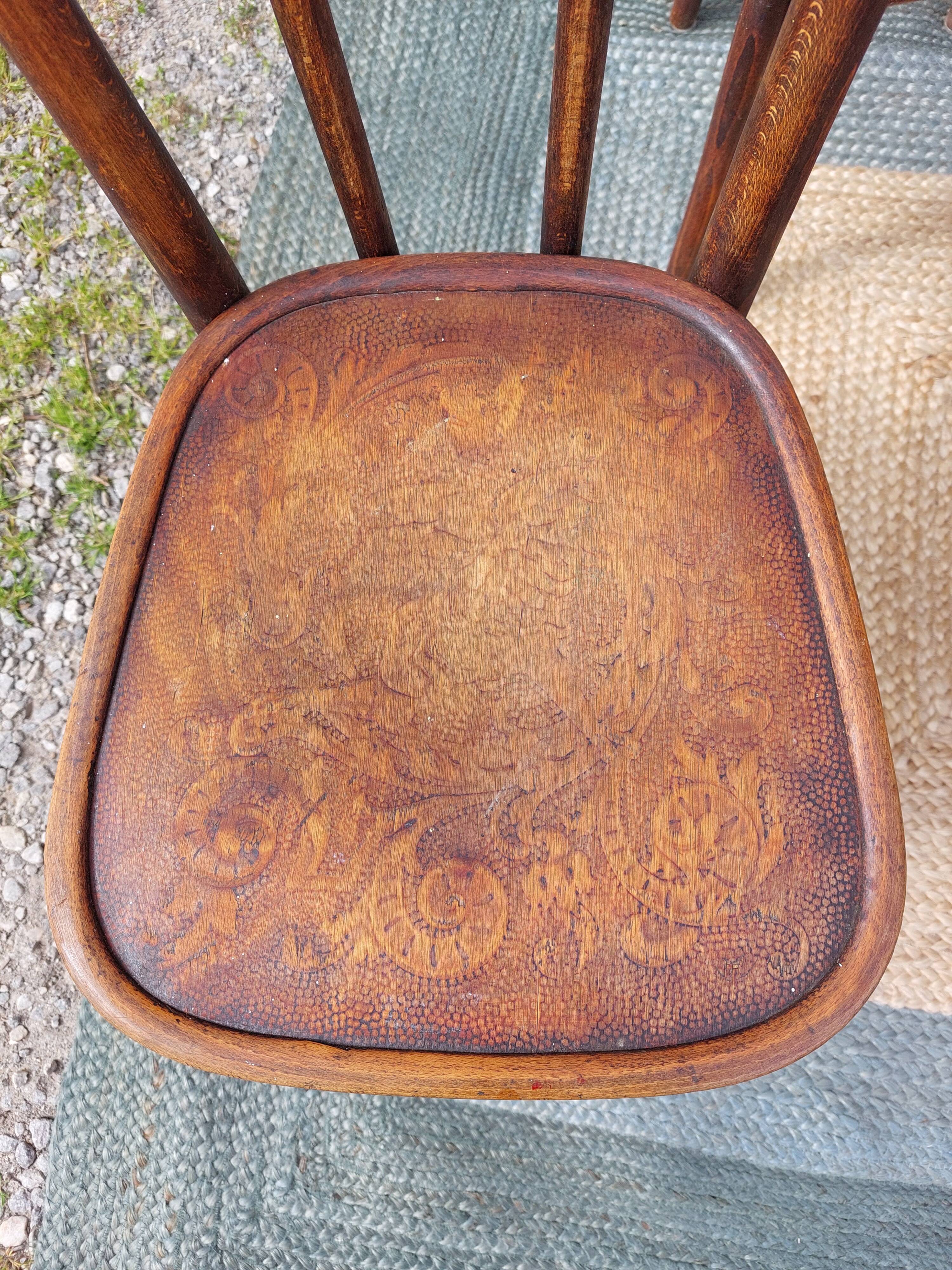 6 Luterma bistro chairs with pattern on the seat