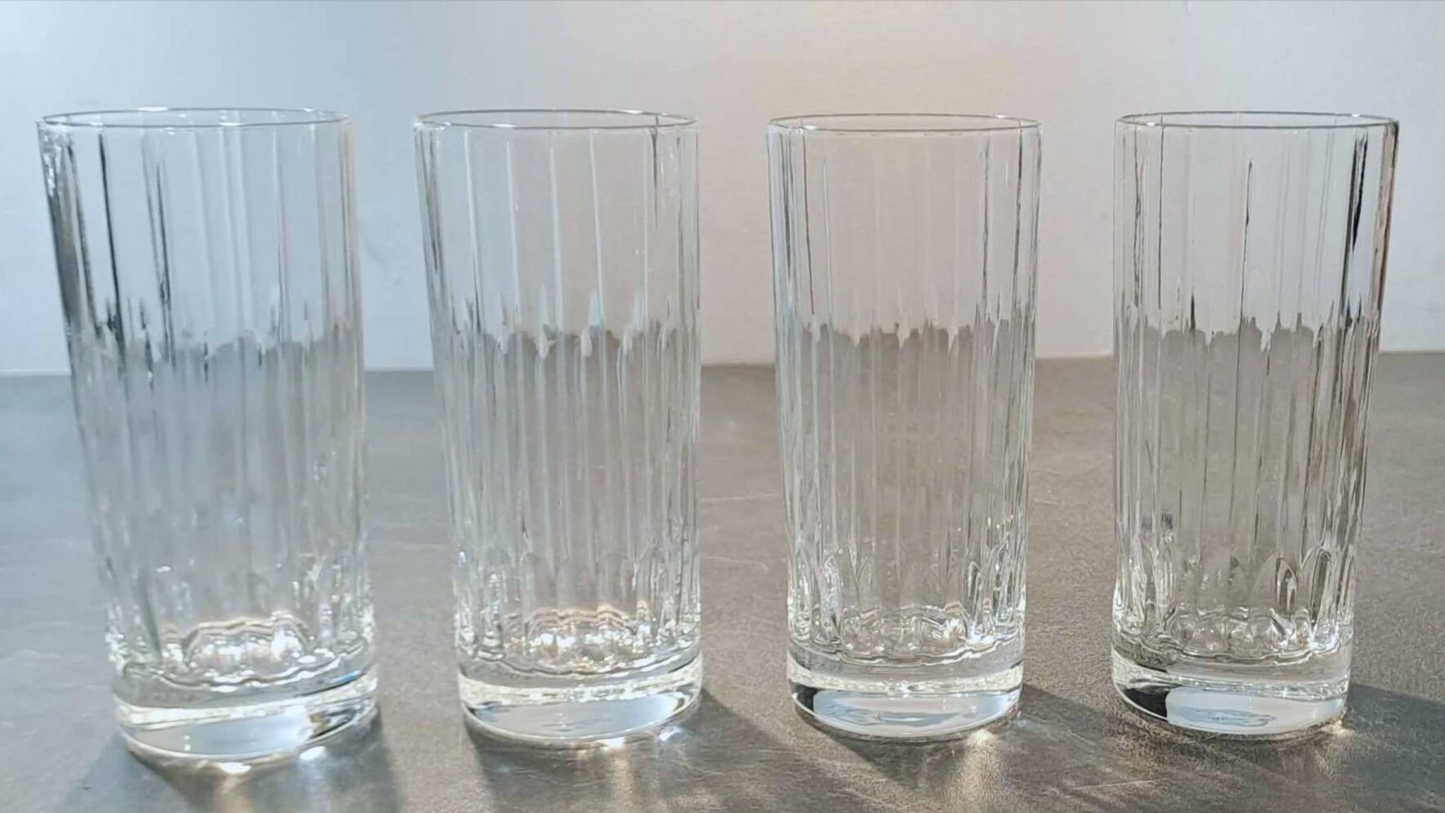 Set of 4 crystal glasses