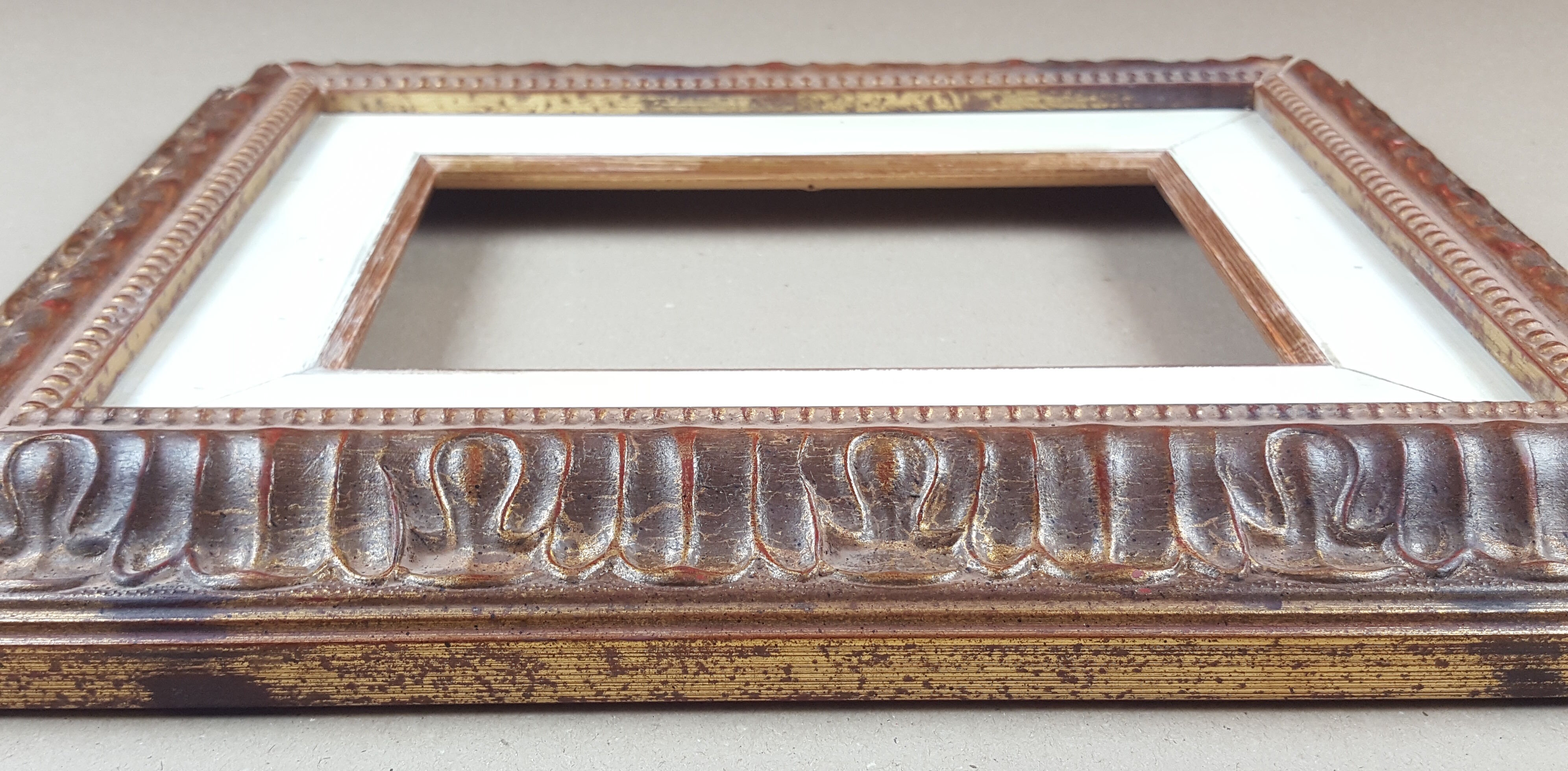 Frame format 21 cm x 14 cm or 28 / 29 cm x 21 / 22 cm table painting