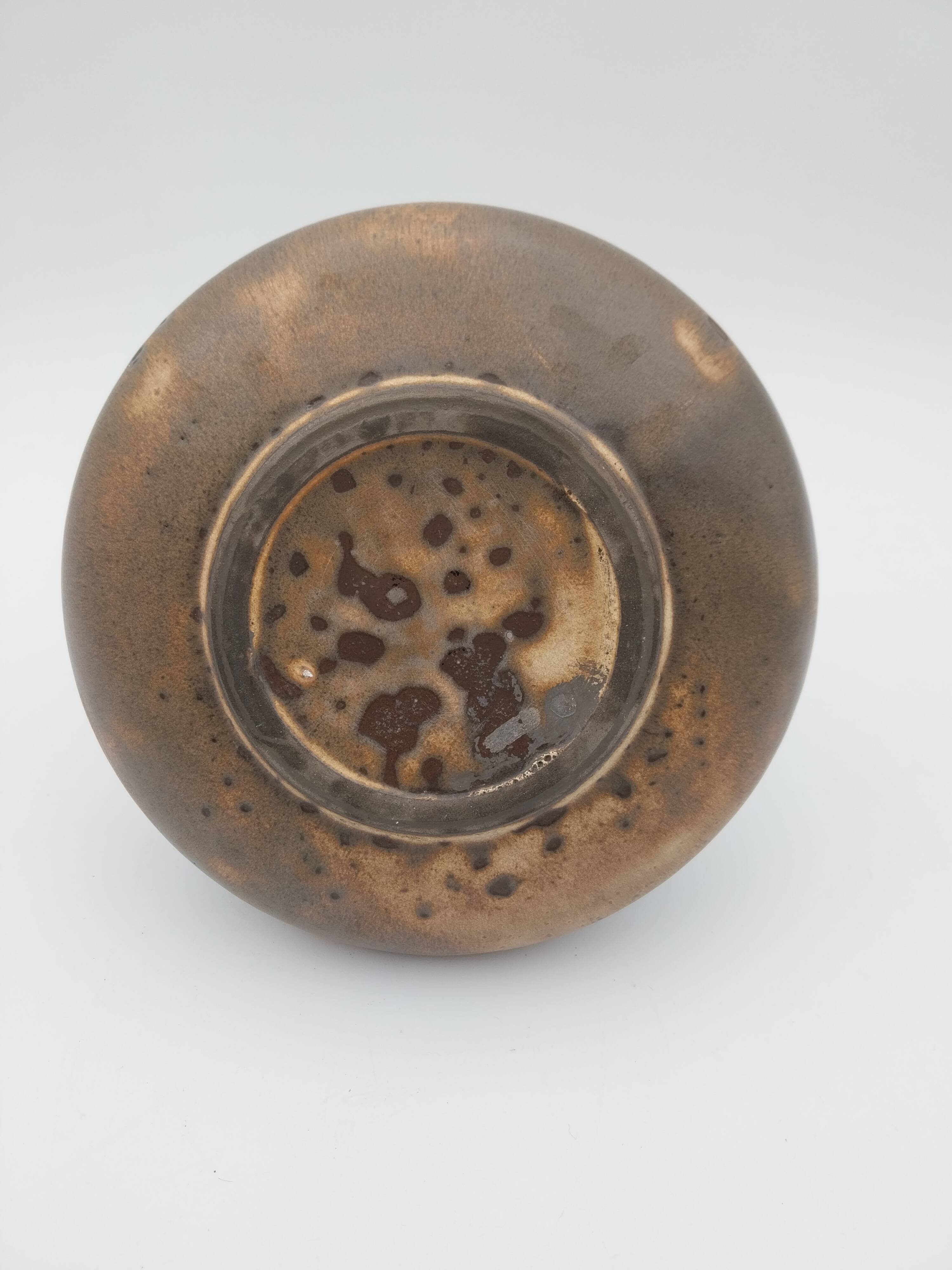 Long-necked ceramic vase