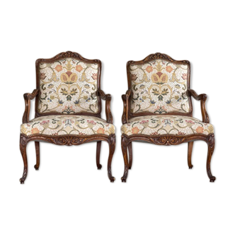 Pair of convertible armchairs