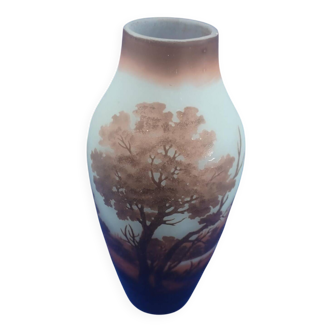 Glass paste vase