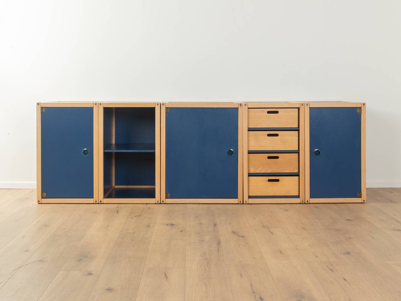 5x Flötotto Cabinets, Chest of Drawers