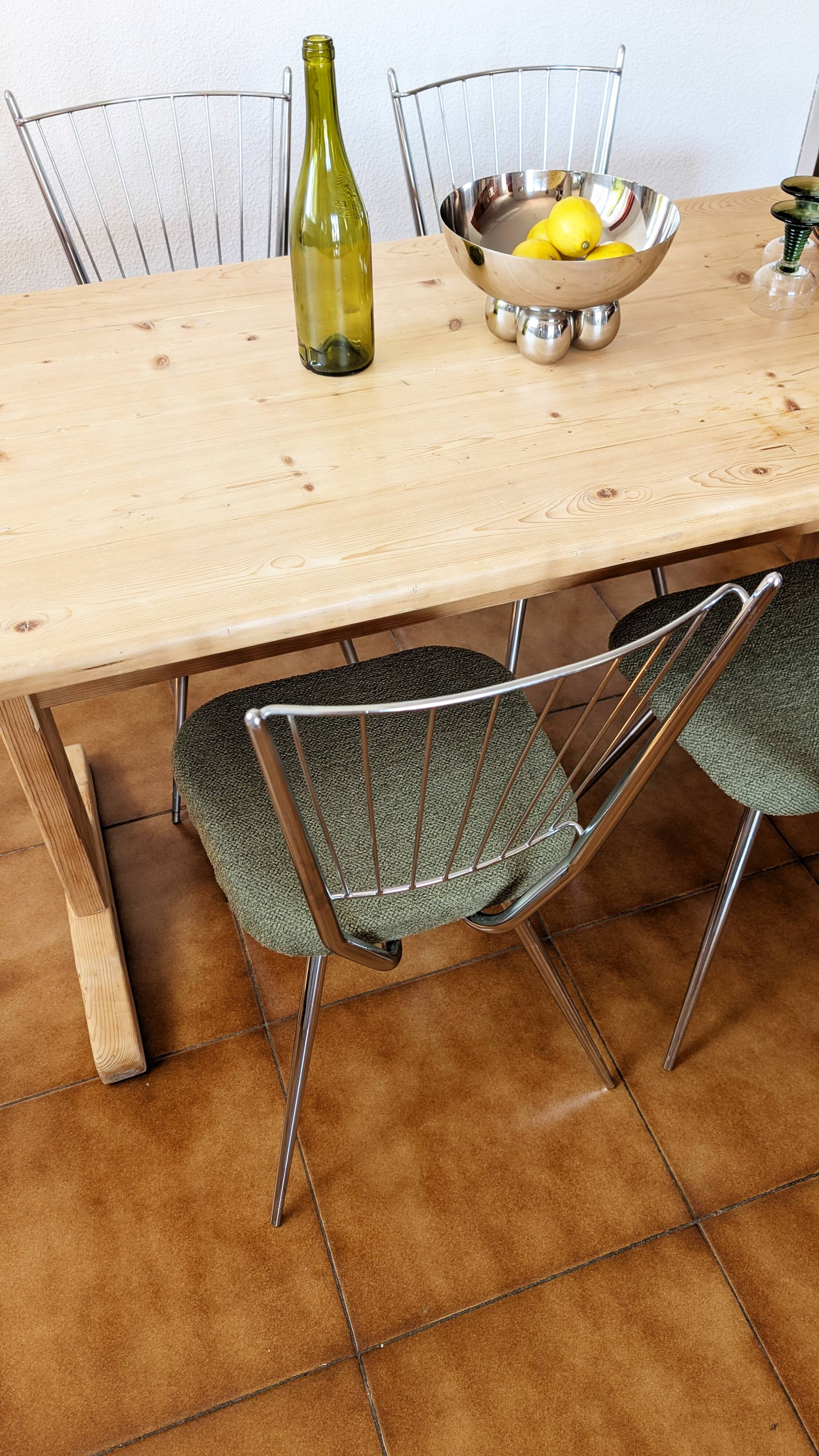 Set of 4 restored vintage chrome chairs.