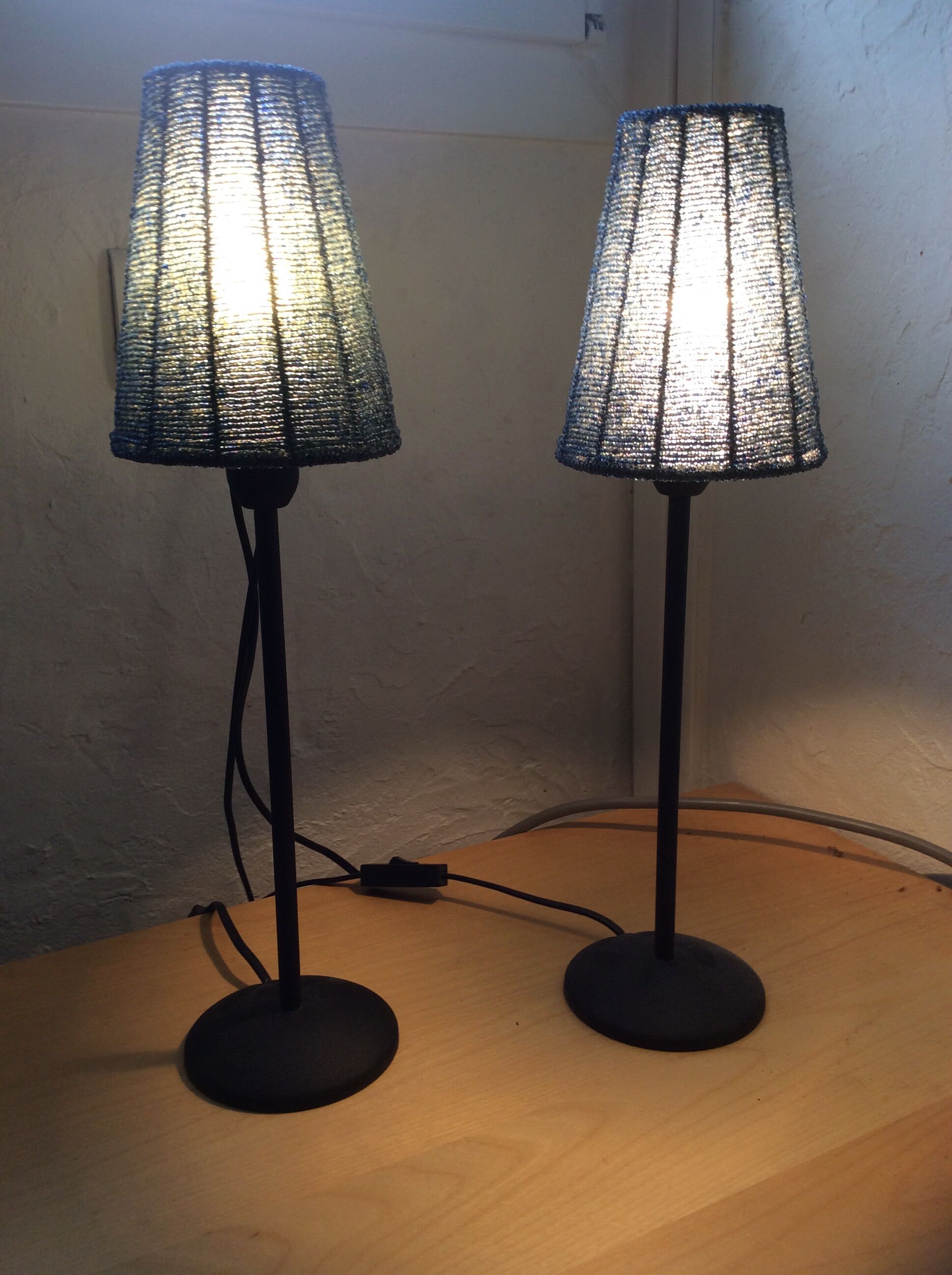 Pair of lampshade day in beads