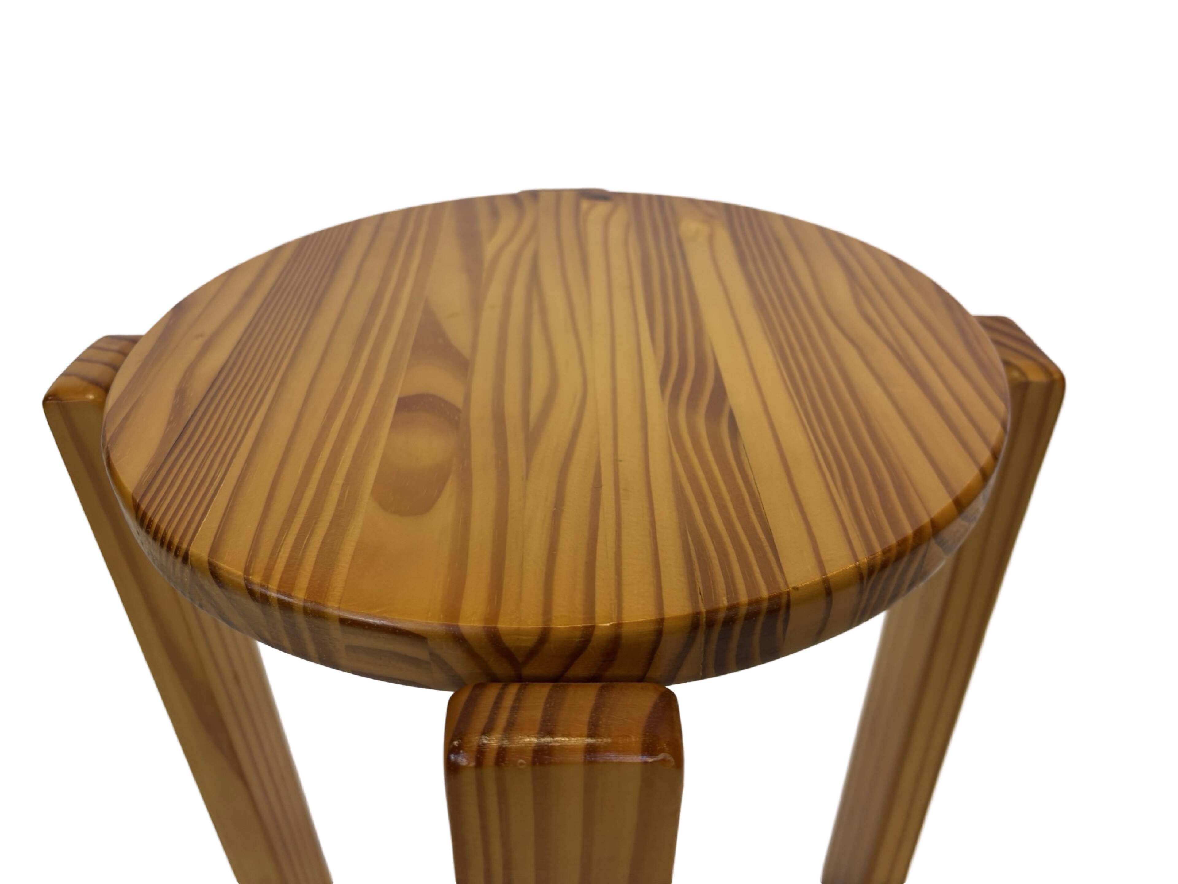 Mid century pinewood stool, minimalistic design 1960s