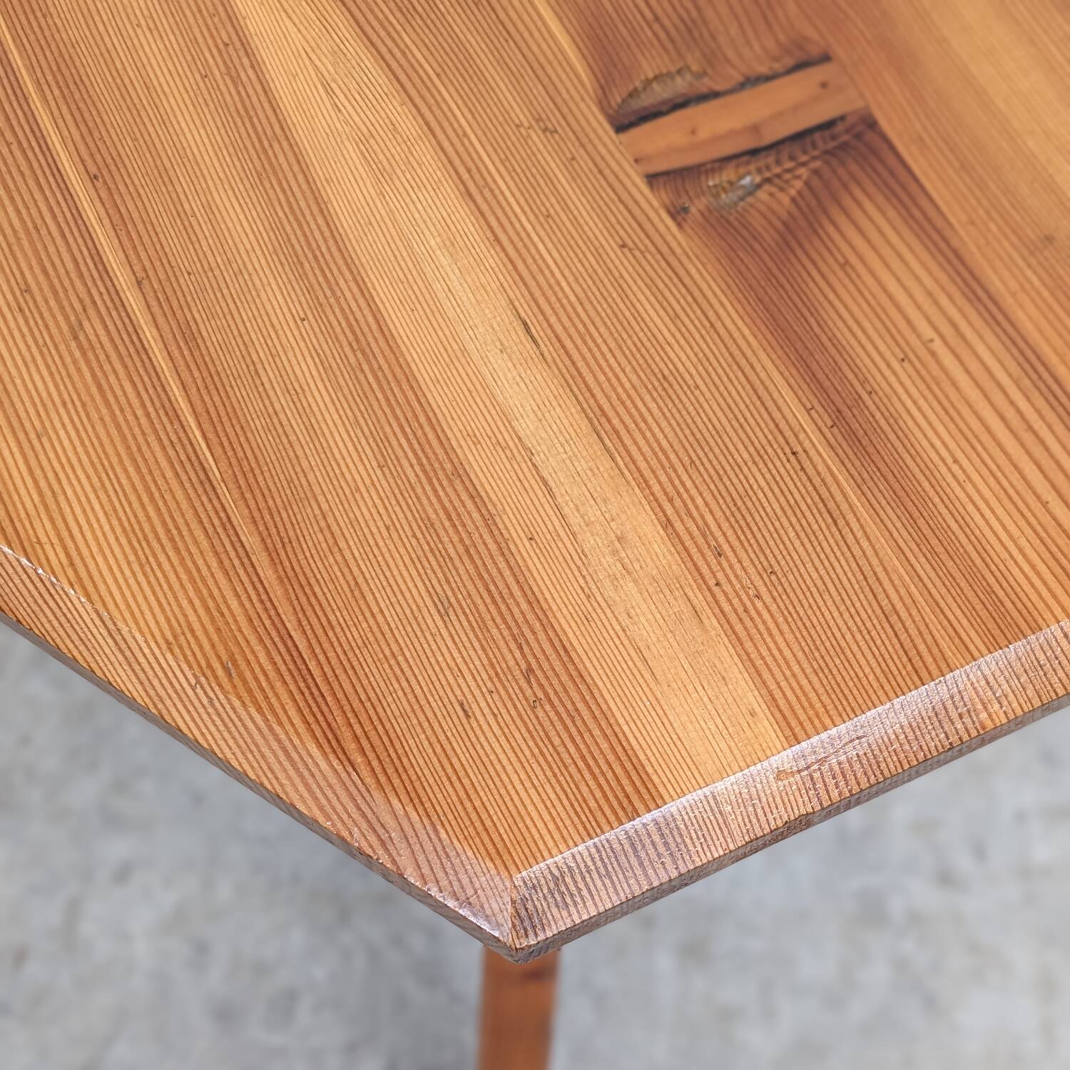 French Brutalist Pine Side Table, 1970s