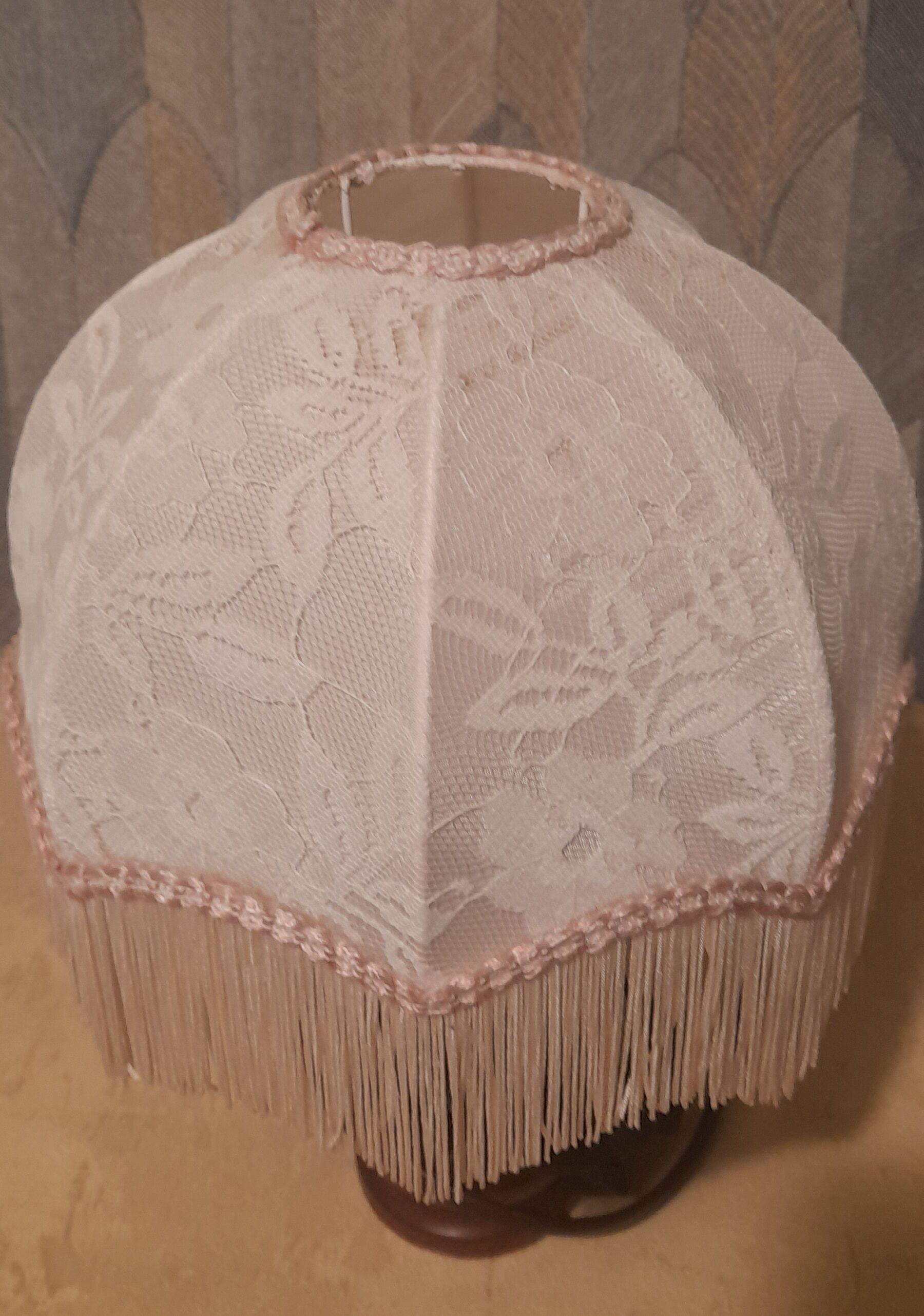 Table lamp lampshade lace ecru/old pink, scalloped fringed dome, charleston