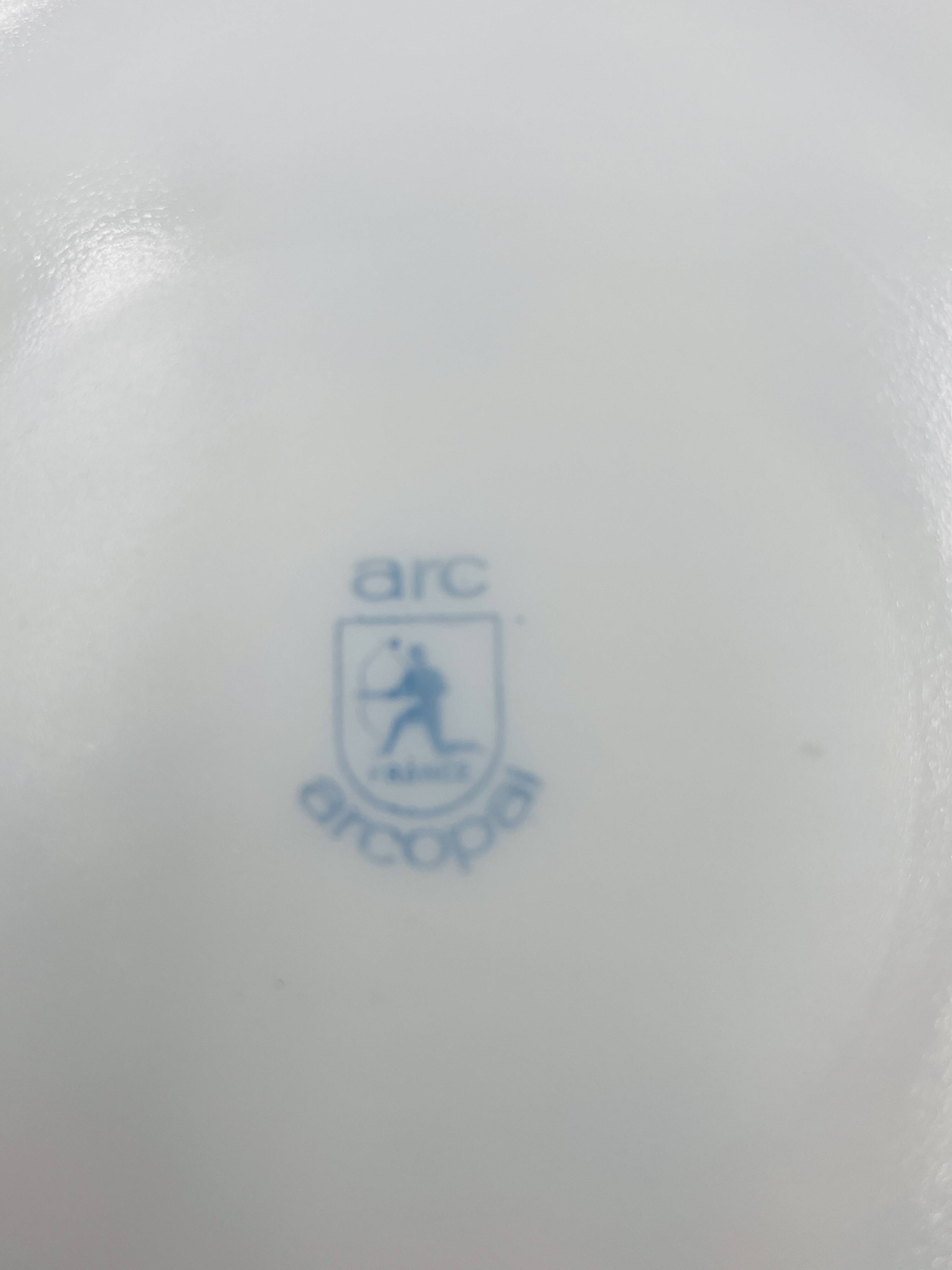 Set of 8 plates, model: Aster