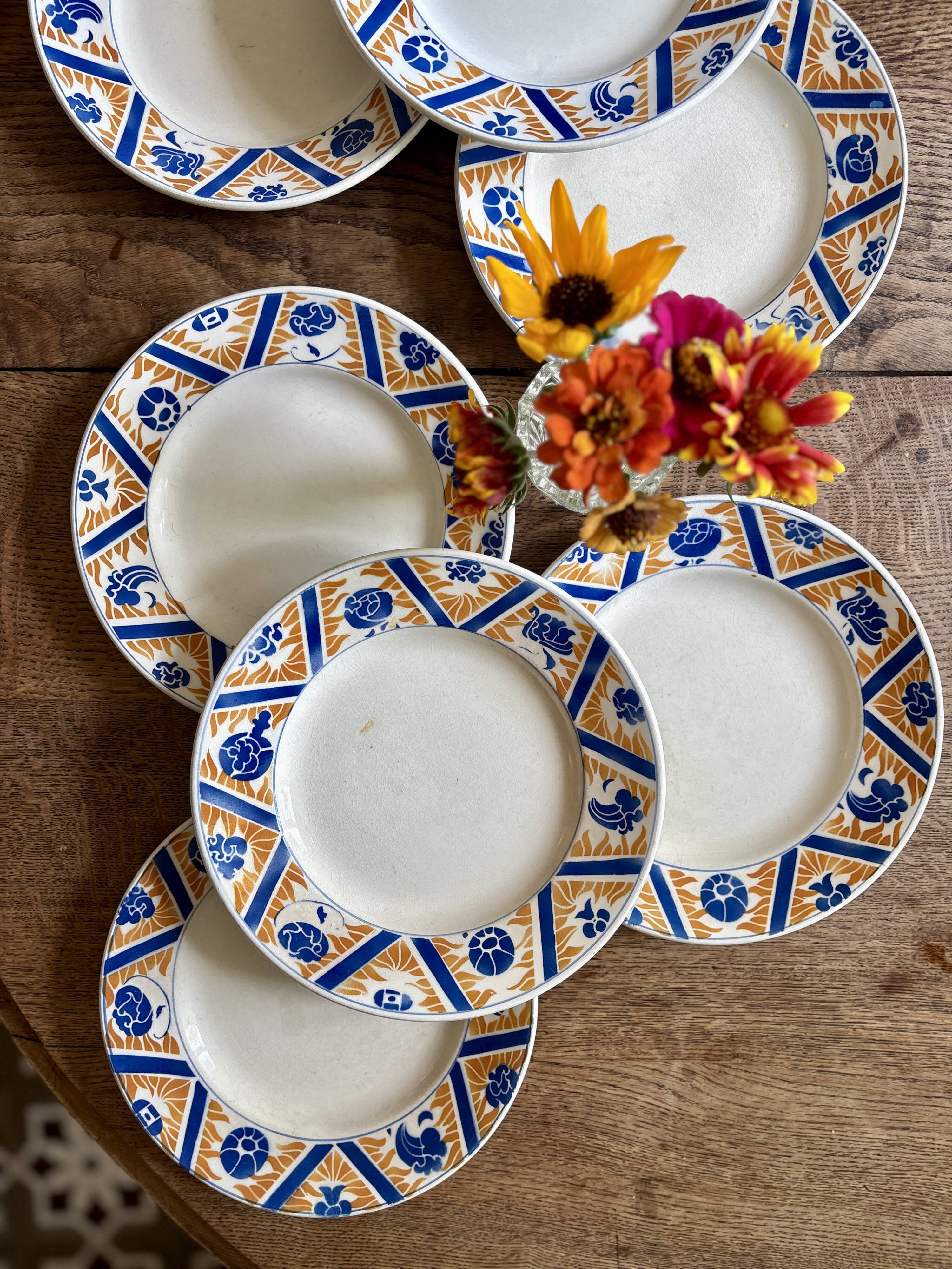 Set of 8 antique flat plates - Canada from Moulin des Loups