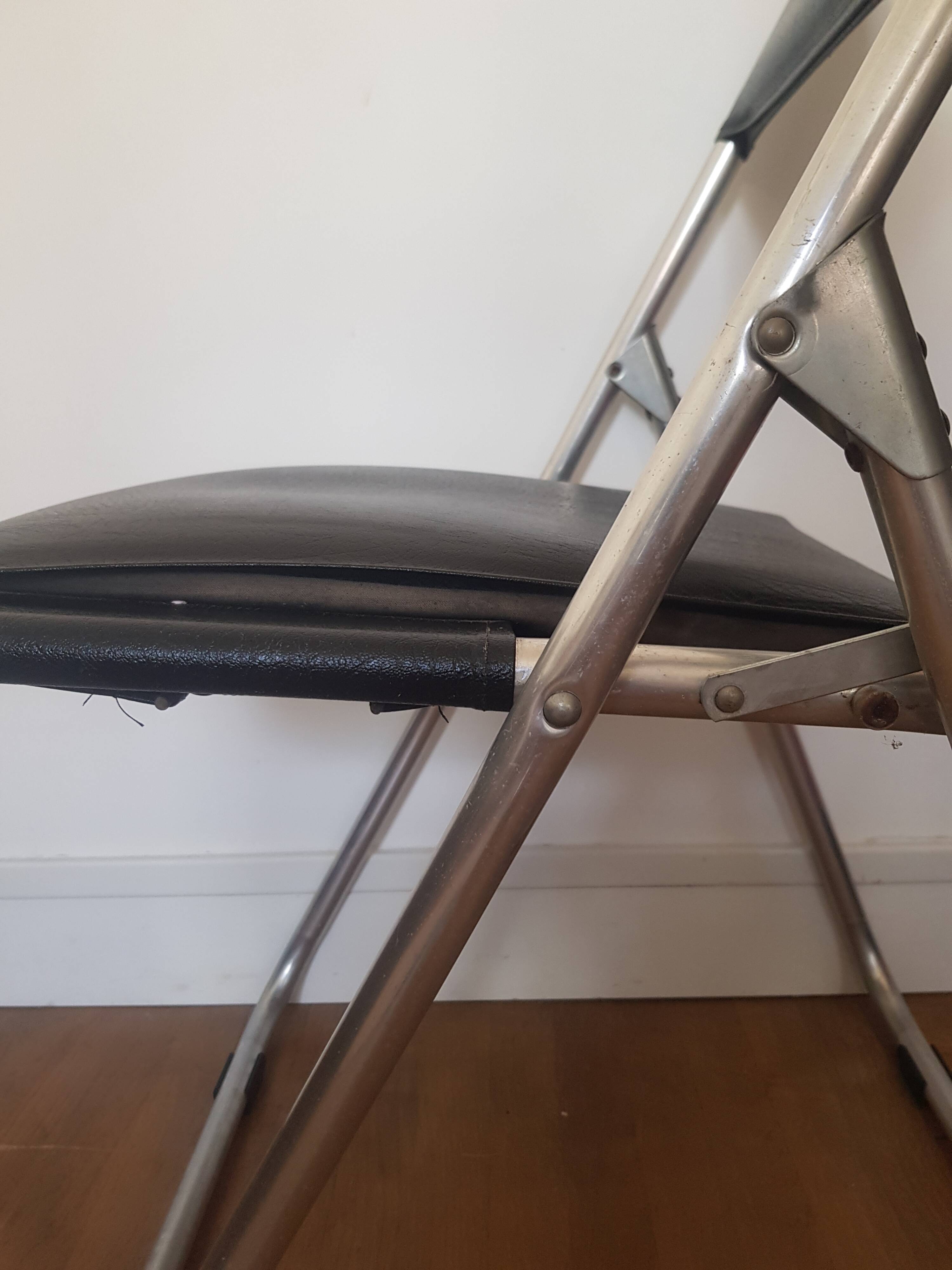 Folding chair from the 60s/70s