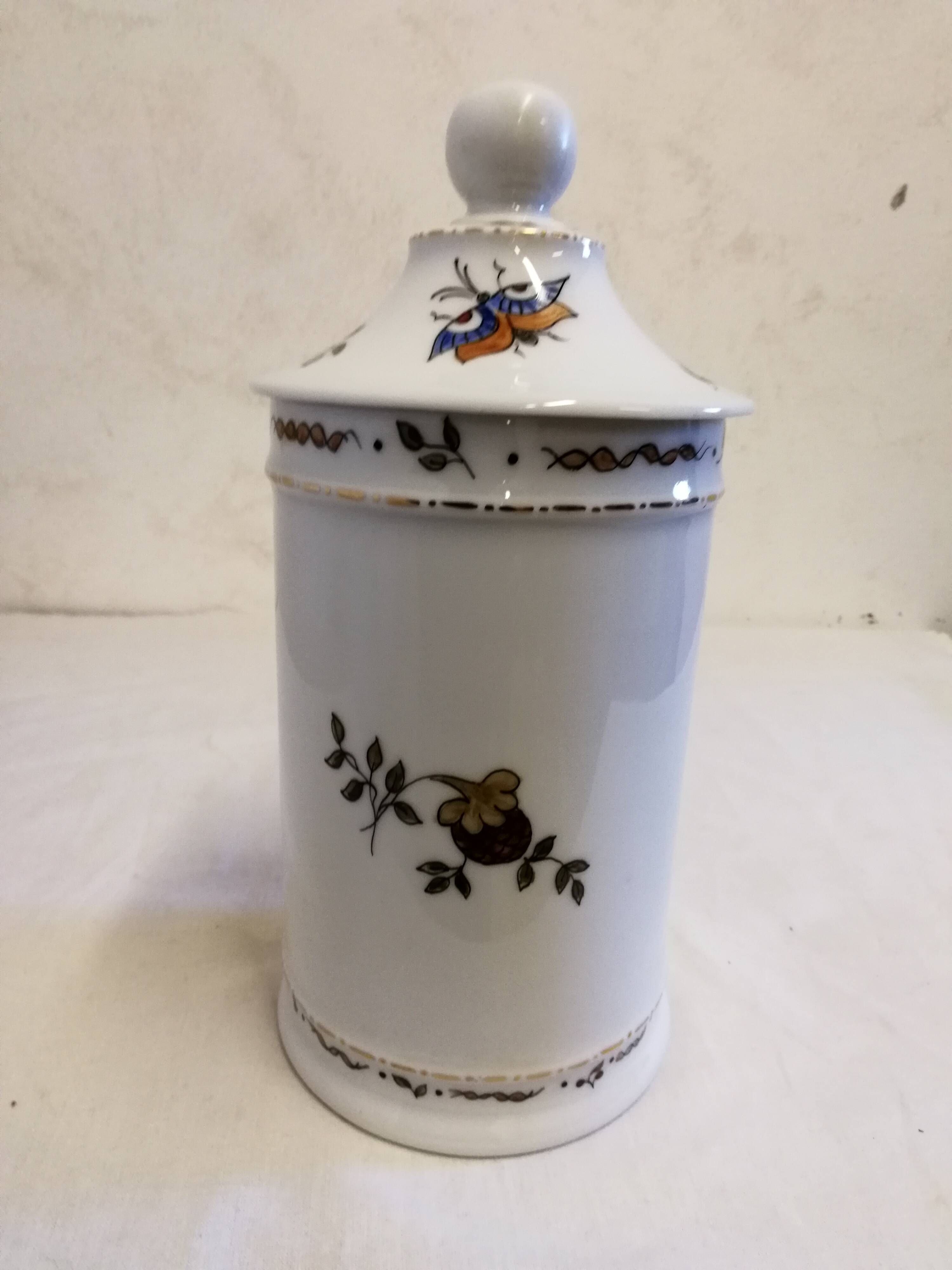 Old Digitalis Porcelain Medicine Jar