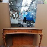 Hairdresser's table