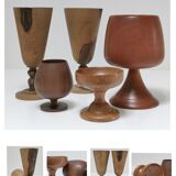 Cinq verres à pied en bois tourné vintage