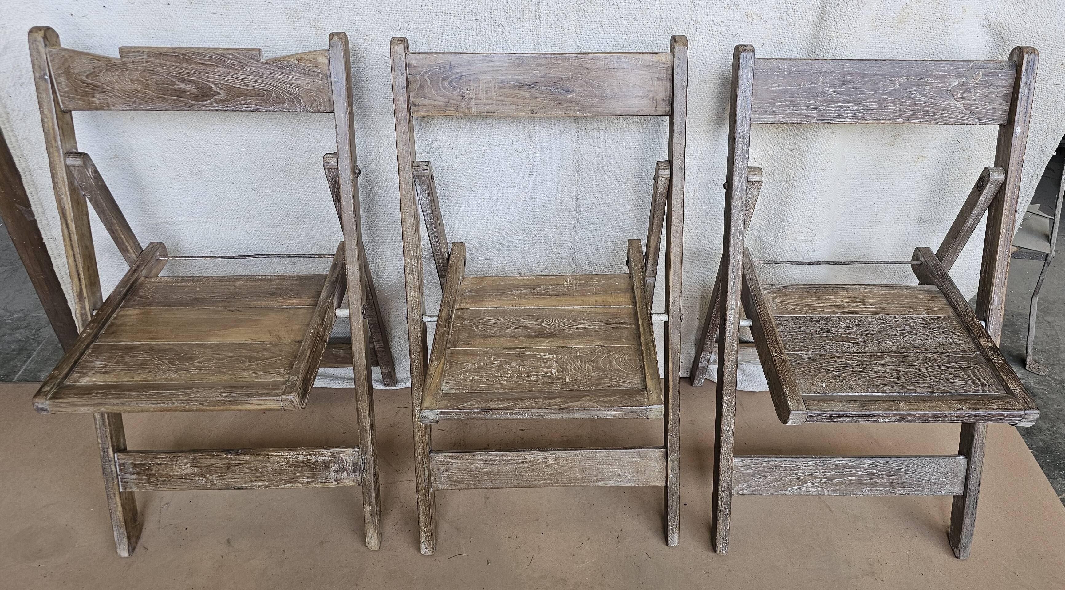Set of 6 folding cinema chairs in teak