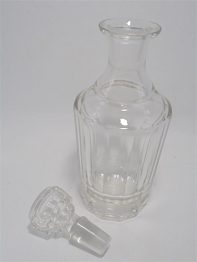 Crystal decanter