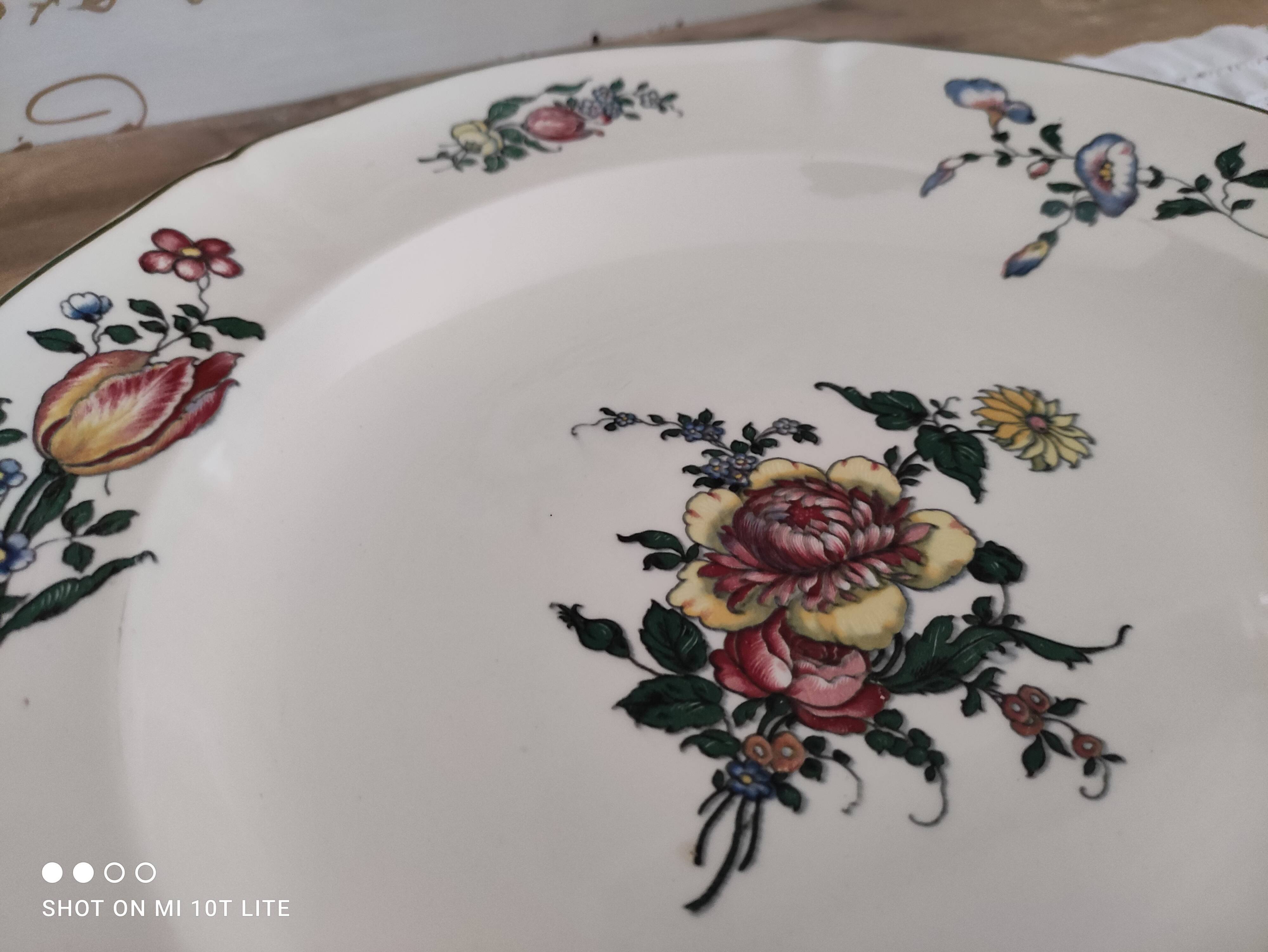 Large hollow round dish Villeroy and Boch model Mettlach