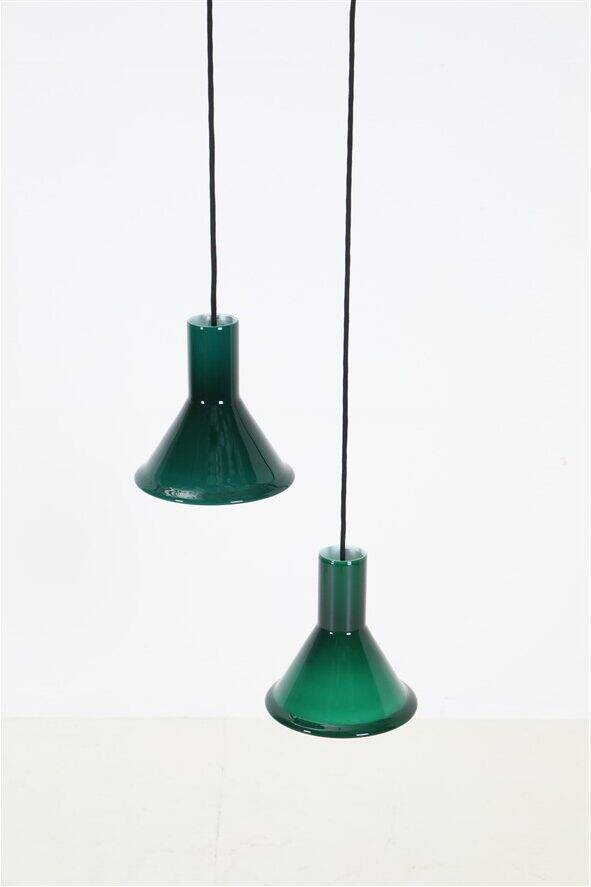 2 suspensions “Mini P&T" en verre vert Holmegaard Michael Bang, années 1970