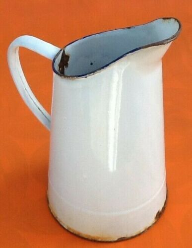 Broc / Pitcher old enamelled sheet 1940s