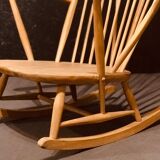 Rocking chair mid-century in light elm by Lucian Ercolani for Ercol