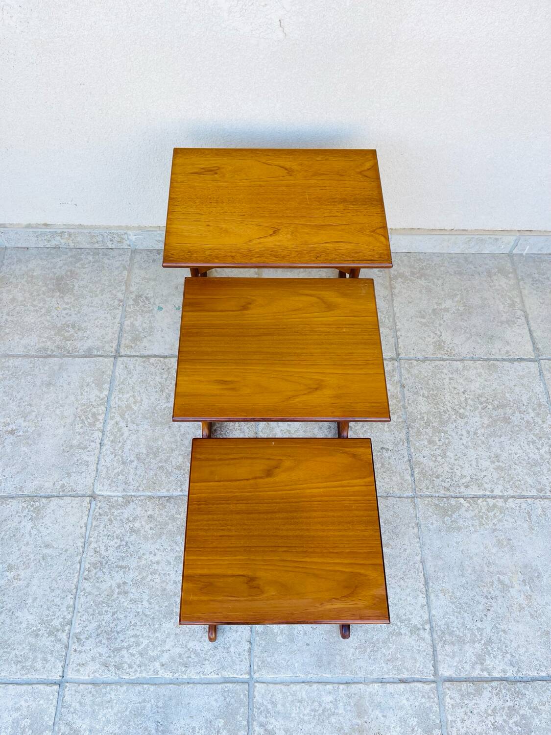 1960s Scandinavian nesting coffee table in teak