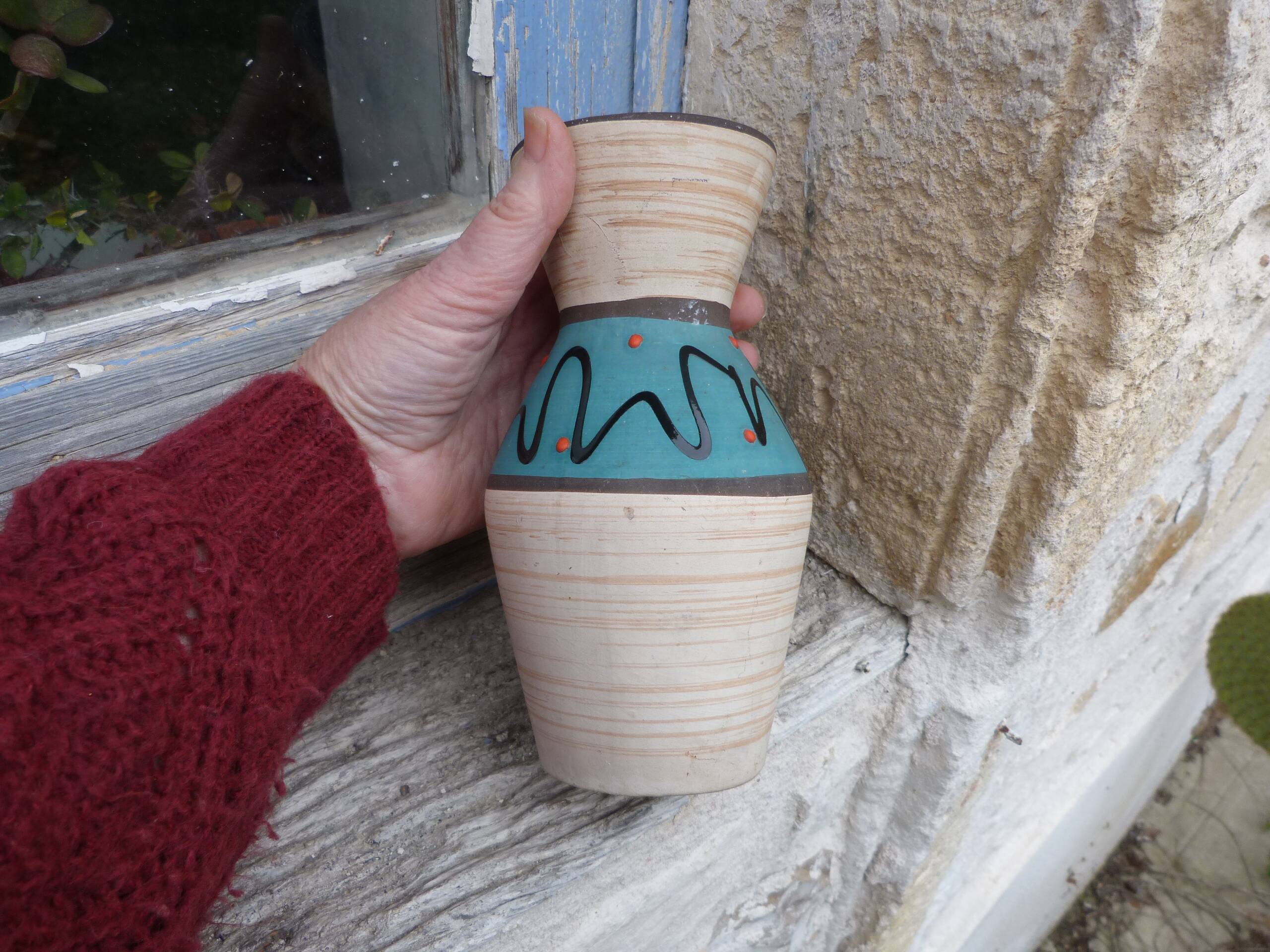 Vintage 1960s modernist ceramic vase