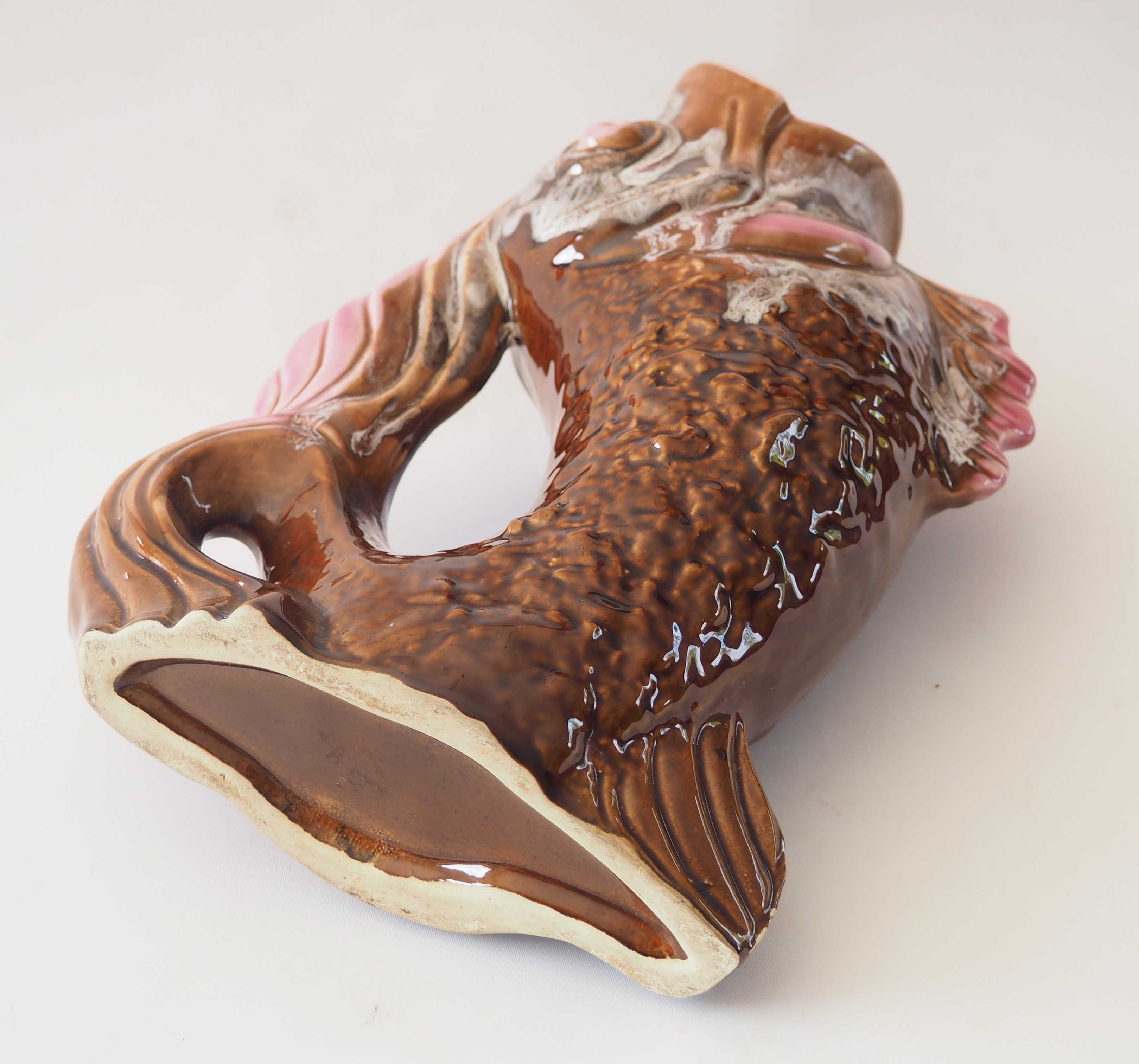 Fish vase pitcher slurry