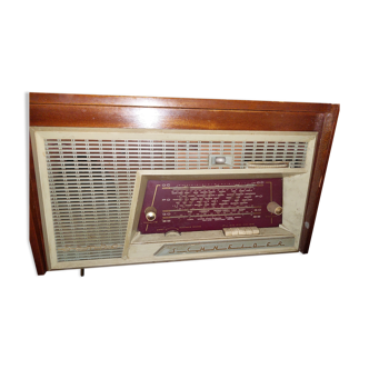 Radio vintage record player
