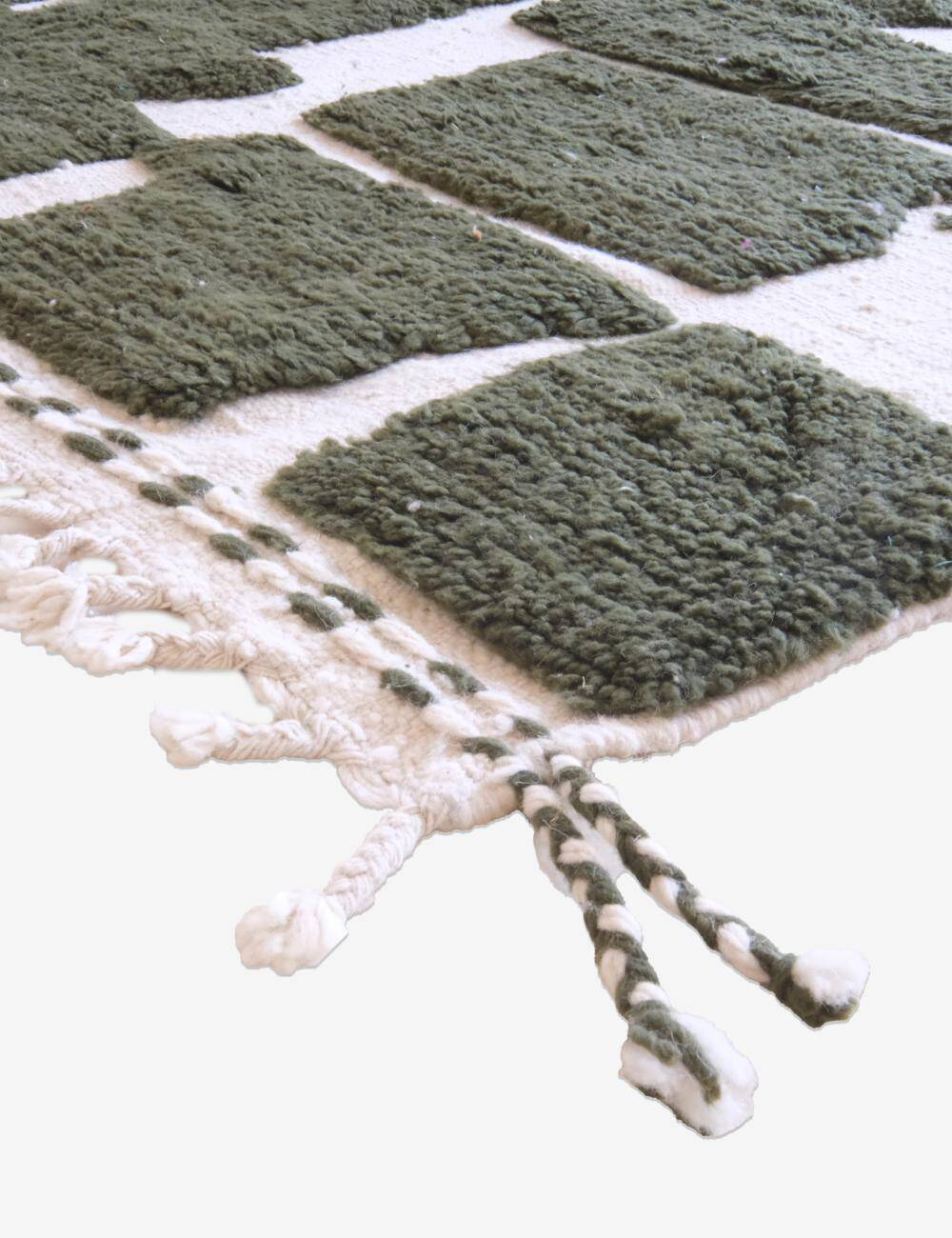 Contemporary Green Rug - 294 x 216 cm