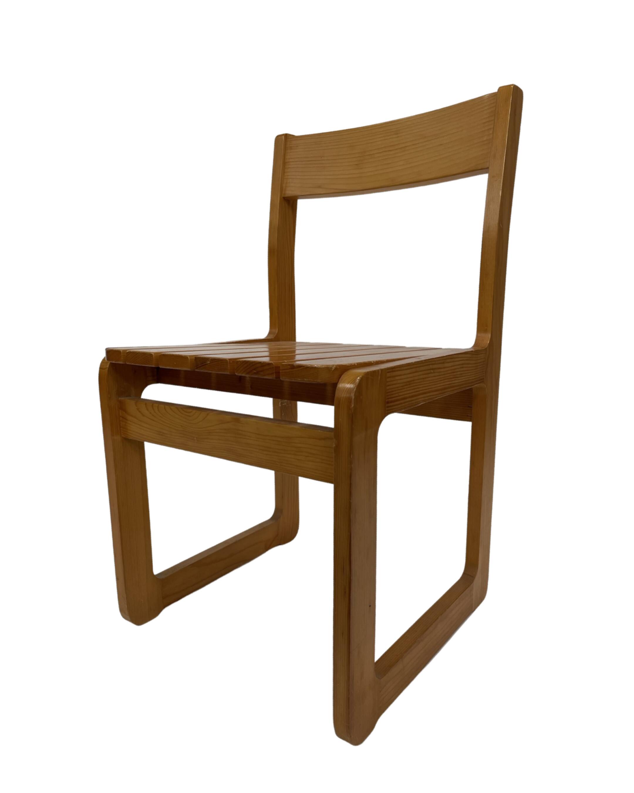 Vintage Pinewood dining chair 70's minimalist design