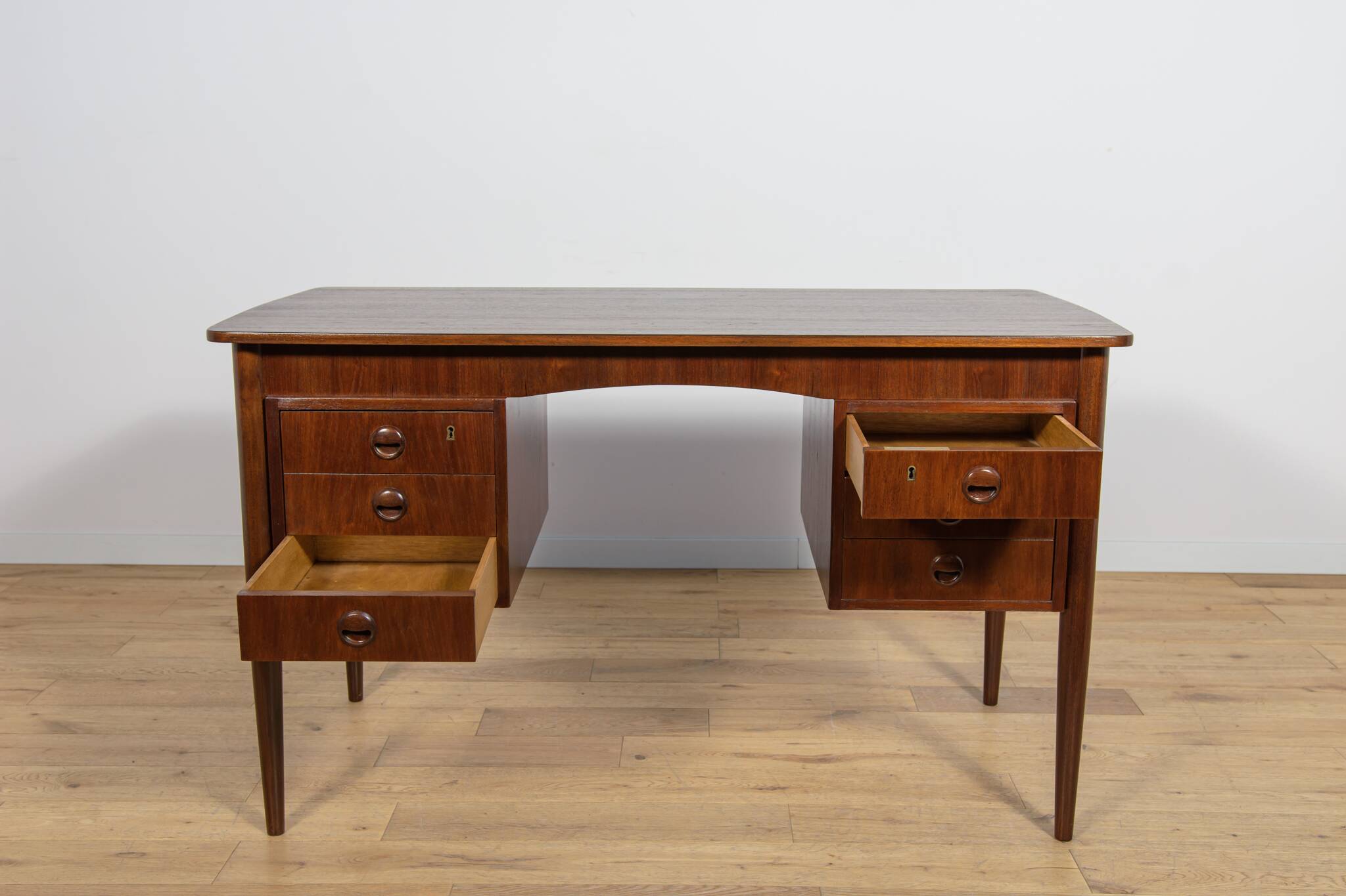 Mid-Century Freestanding Teak Desk, Denmark, 1960s