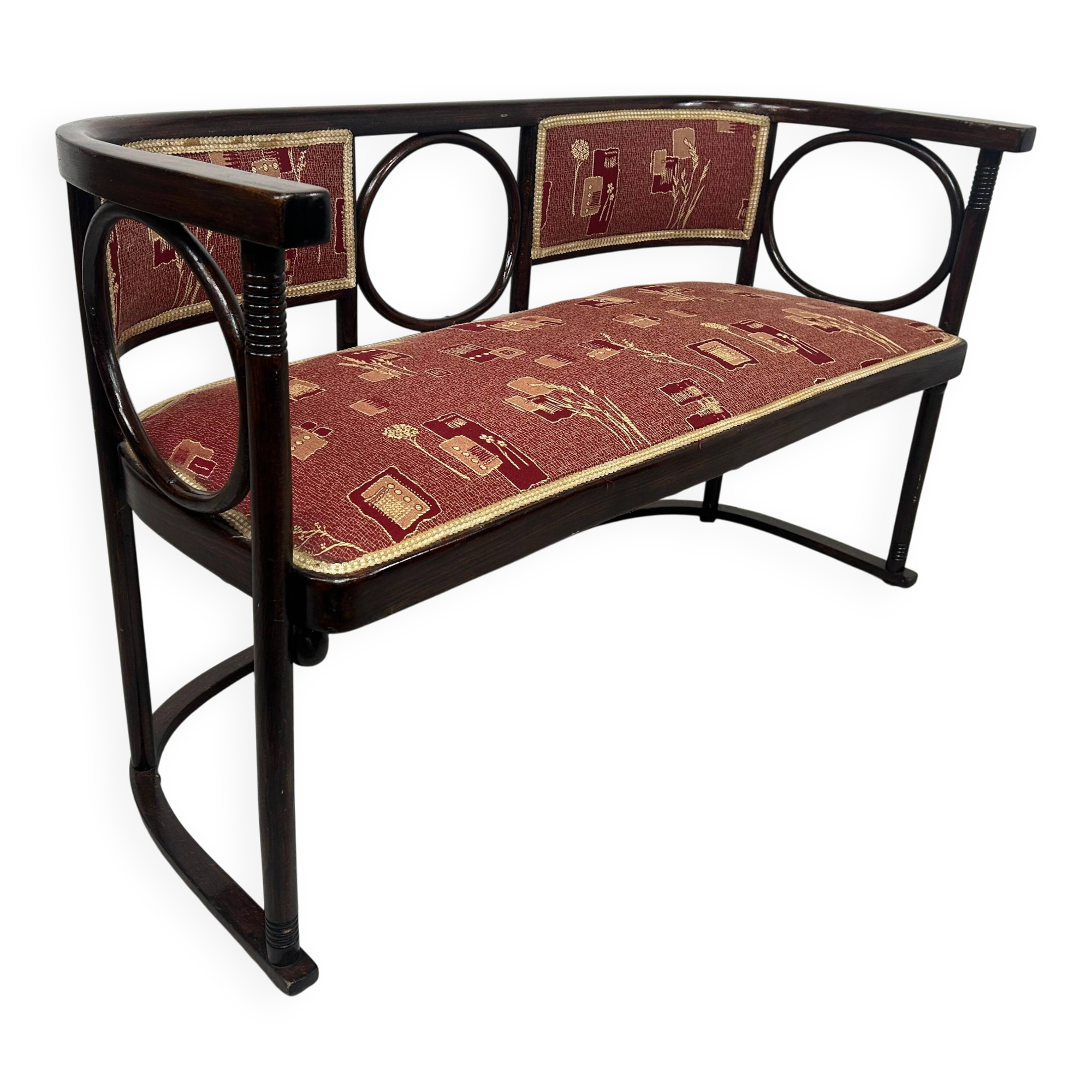Fledermaus Bench no. 728 by architect Josef Hoffmann