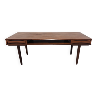 Modernist teak table by Arne Vodder for Dyrlund, 1950s-1960s