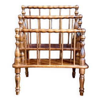 "Canterbury" wooden magazine rack