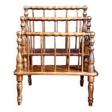 "Canterbury" wooden magazine rack