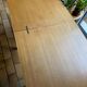 Table depliante carrée, pieds compas