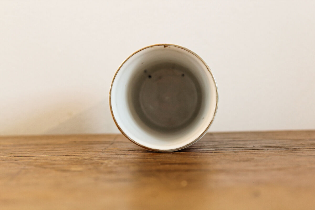 Chinese porcelain brush pot