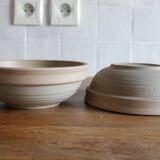 Set of two stoneware bowls