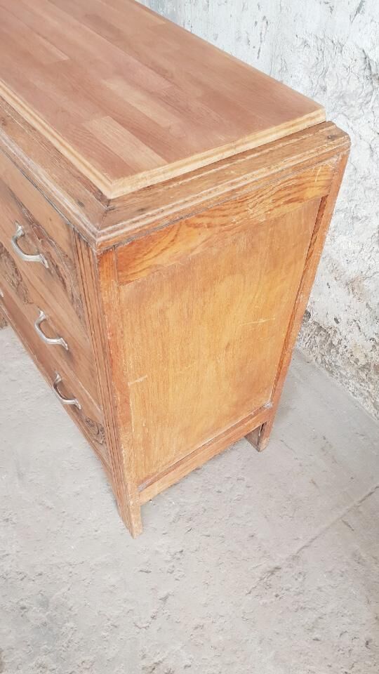 Vintage chest of drawers