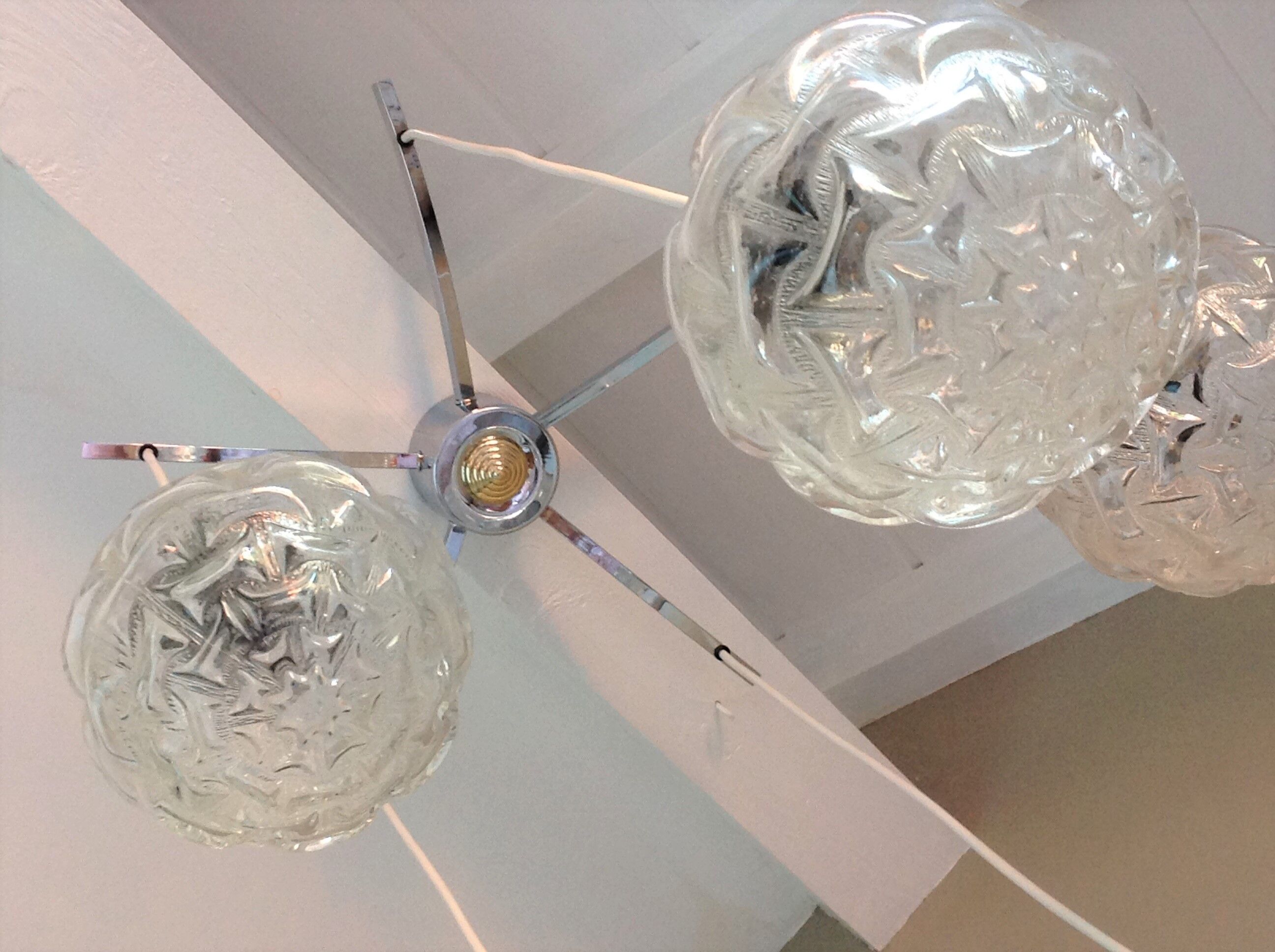 Suspension cascade with five globes and chrome metal / vintag years 60-70