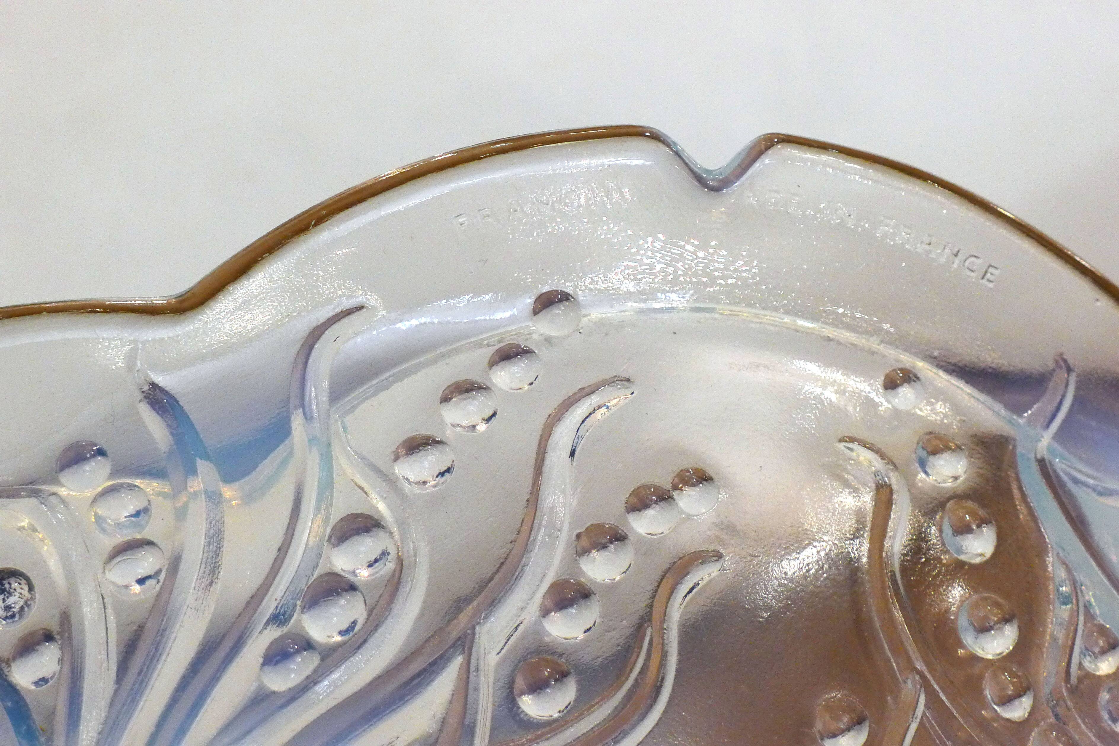 Plat coupe opalescente
