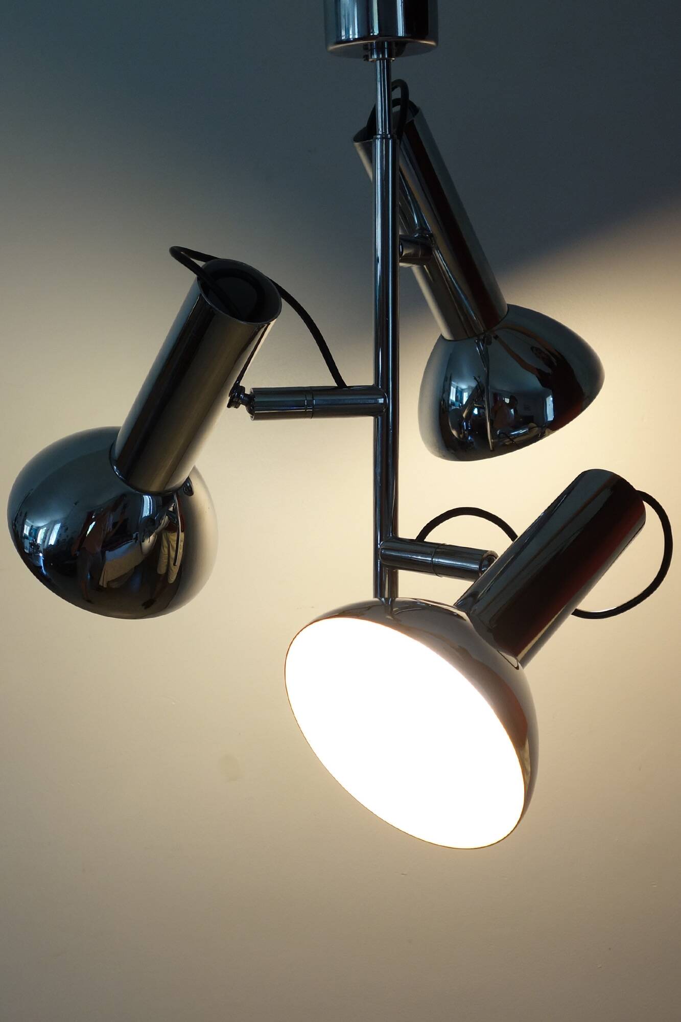 Chrome metal 3-spot chandelier from the 1970s.
